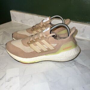 adidas UltraBoost 21 Women’s Size 7.5 Ash Pearl/White/Halo Ivory Running Shoes